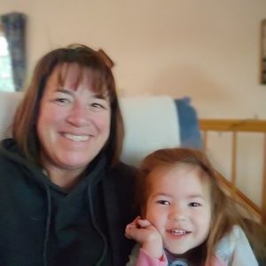 Meet your Posher, Julie